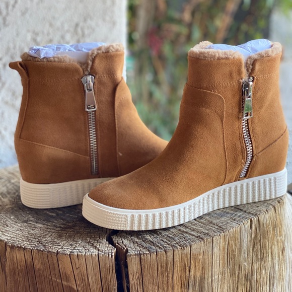 Steven By Steve Madden Shoes - Steve Madden’s Women's Camel Bambe Wedge Size 9